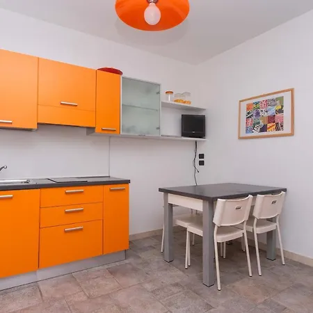 A03 - Massignano, Bilocale Immerso Nel 1